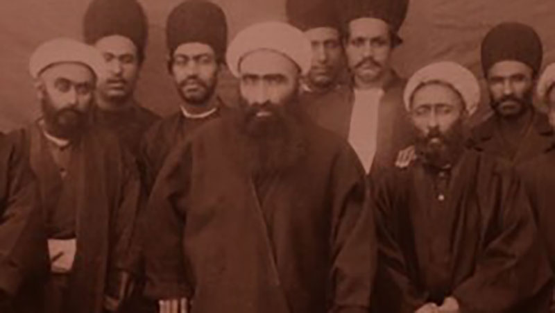 یک پژوهش تاریخی ضعیف / یادداشتی بر مستند «ایران، سه پاره»